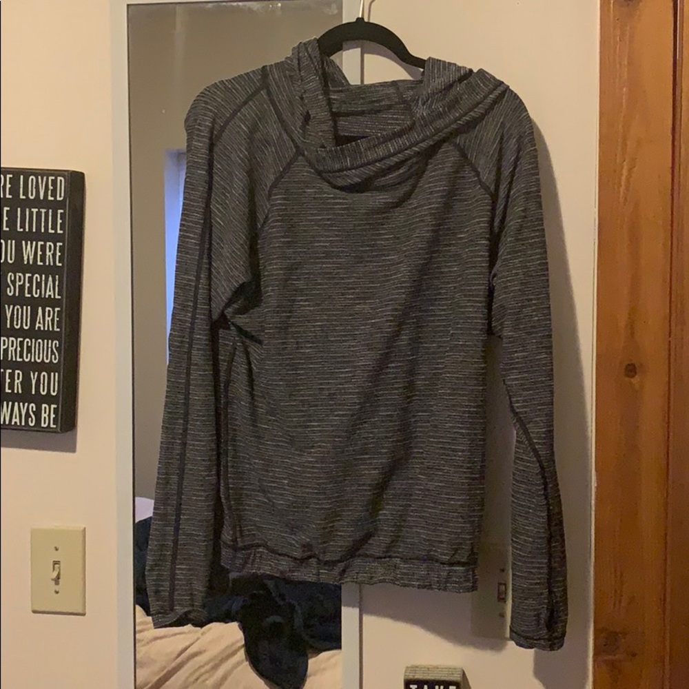 Lululemon sweatshirt